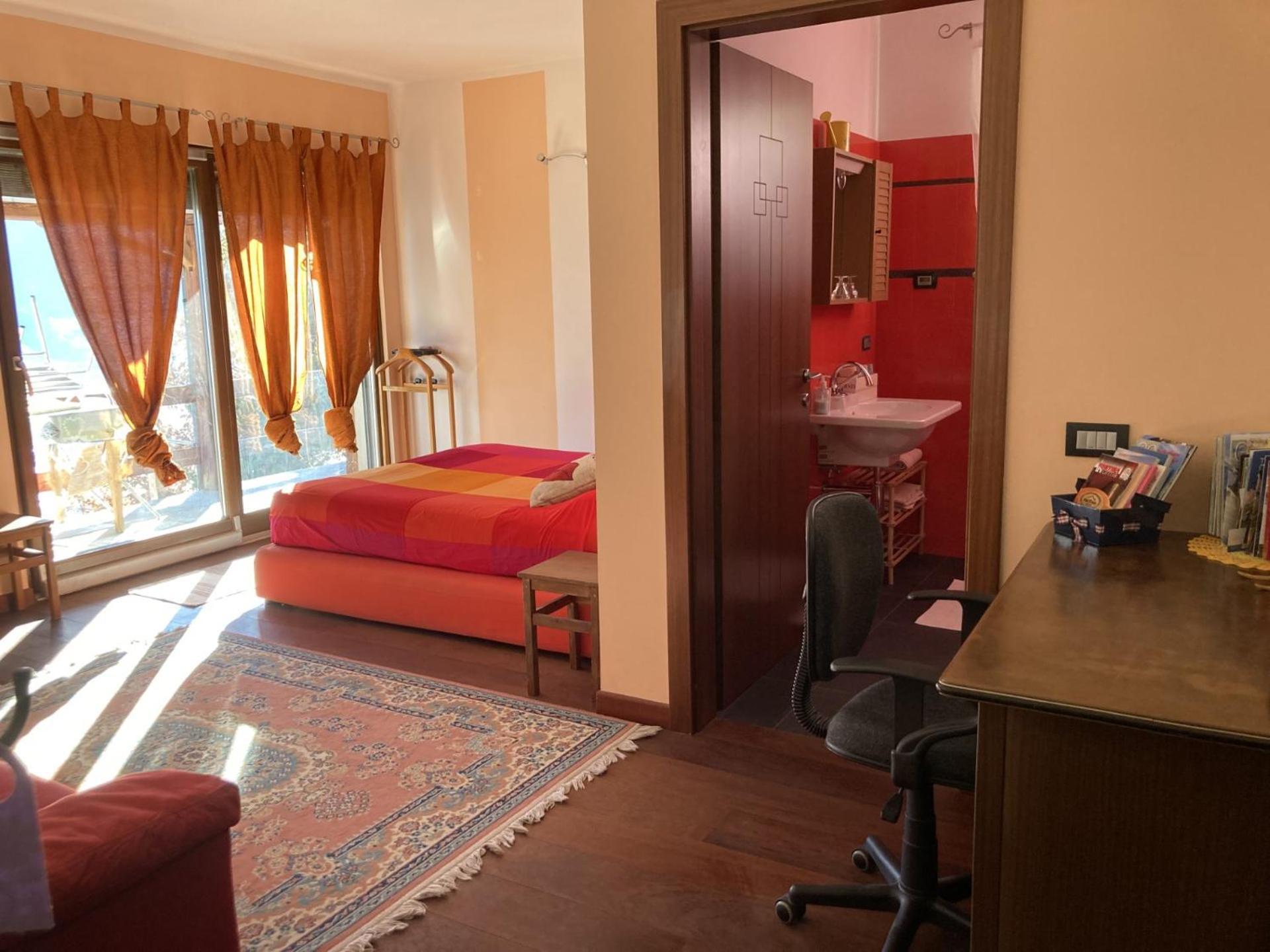 Hotel La Stanza Dei Segreti Aosta Exterior foto